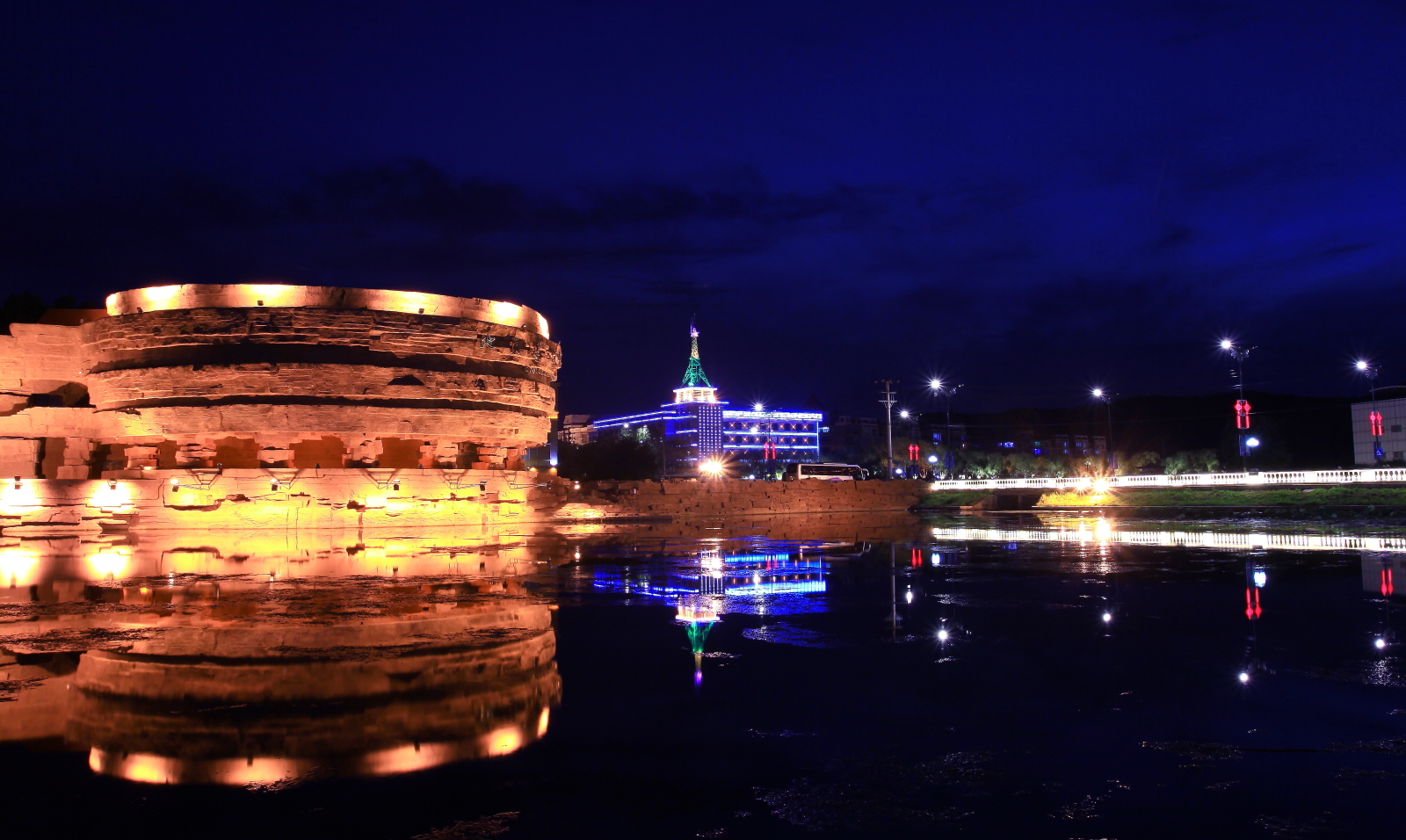 水上公园夜景